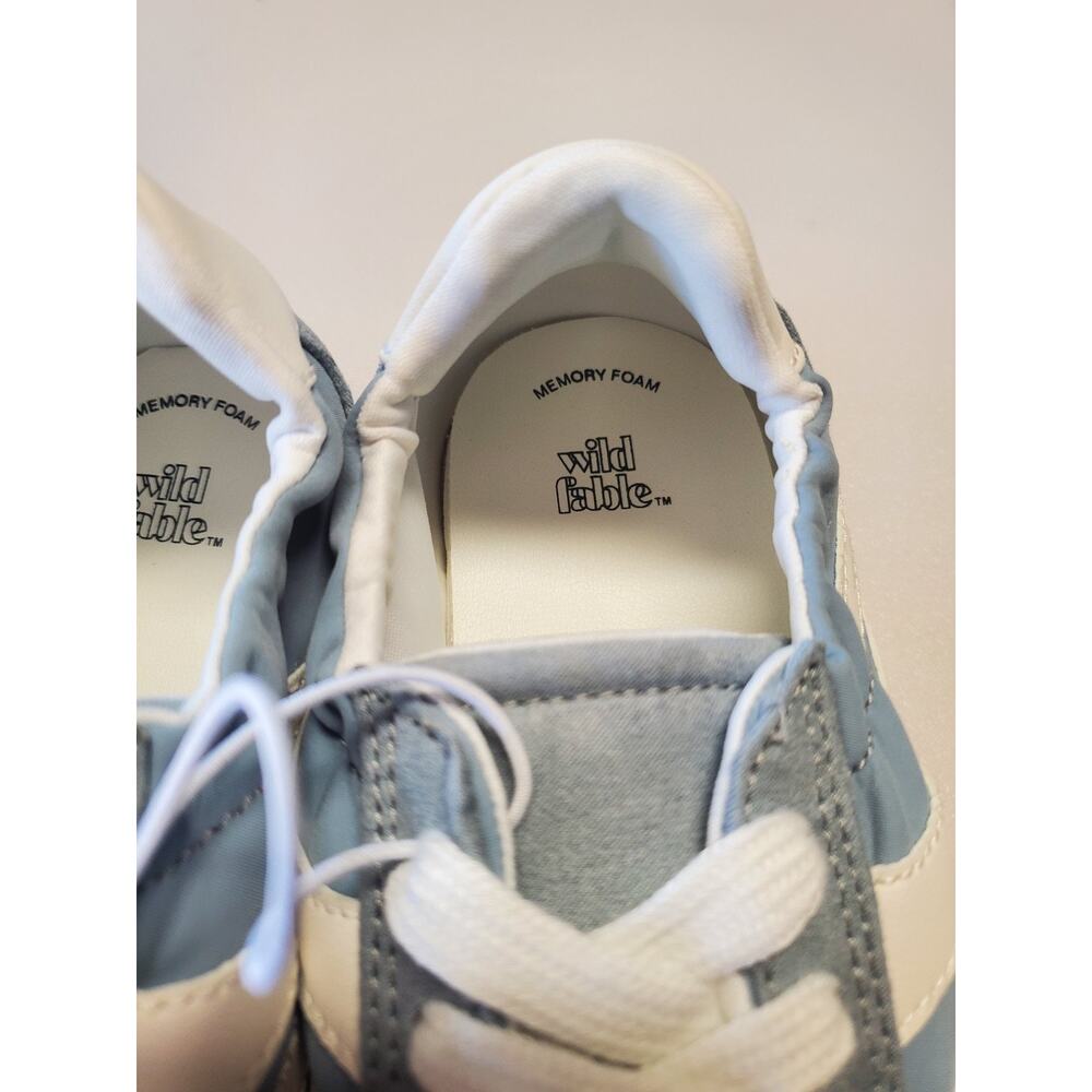 Women’s Axel Sneakers with Memory Foam Insole - Wild Fable - Picture 6 of 7